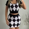 conjunto en hilo negro